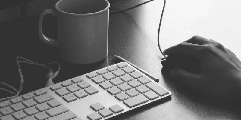 软件定义网络(SDN)如何优化数据中心网络架构：网络工具与技术的革新